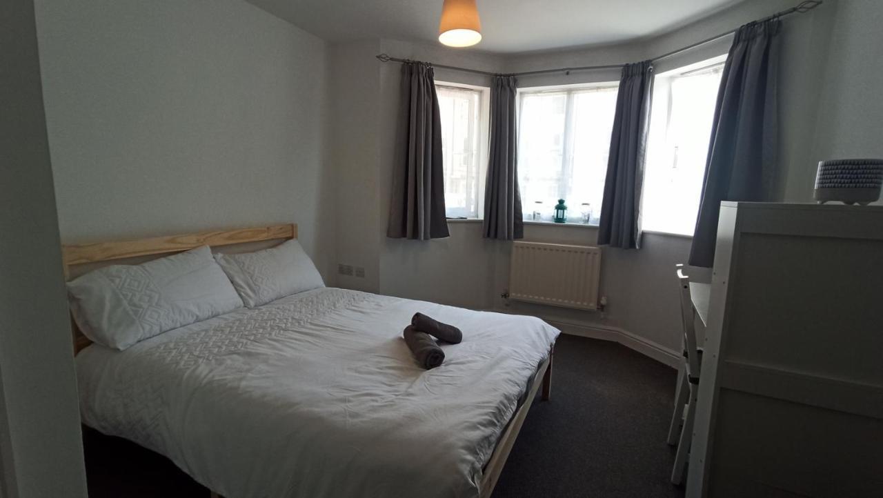 Bright, Chilled Ensuite Db Room In A Shared Flat! ลอนดอน ภายนอก รูปภาพ